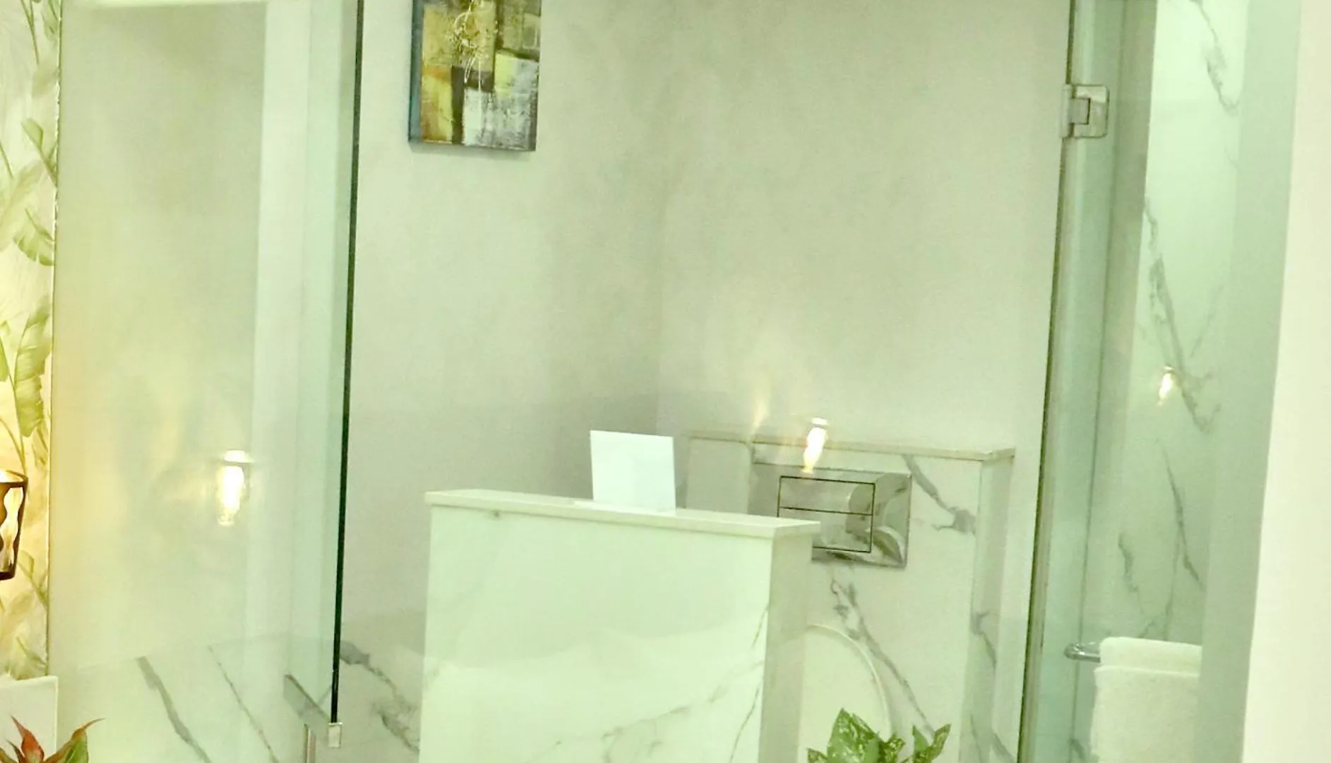 Sarovar Portico Naraina, Hotel New Delhi