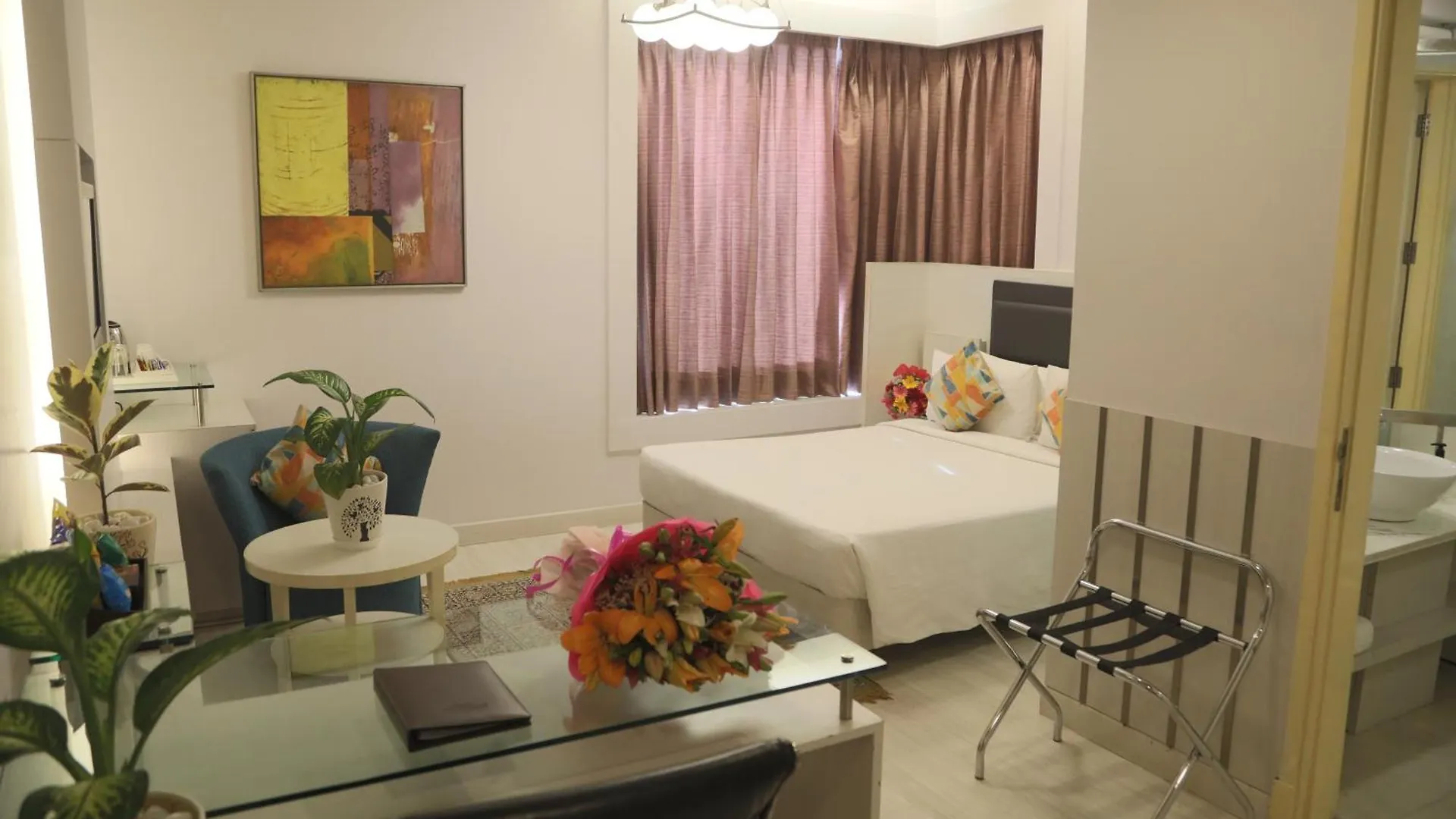 Sarovar Portico Naraina, Hotel New Delhi
